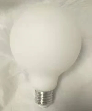 Sandy White Vintage Led Bulb G95 3000K