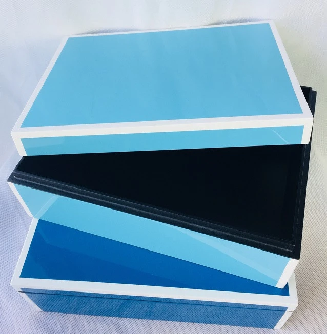 Blue lacquer jewelry box from Vietnam