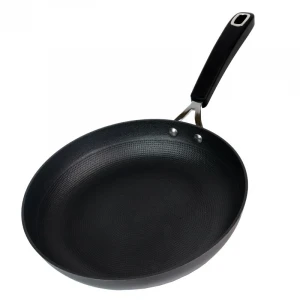 Cast iron frying pan with silicone handle and cookware