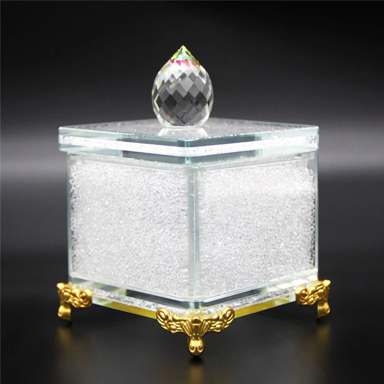 High Quality and Beautiful Necklace Holder Crystal Jewelry Box, Glass Crafts for Luxury Wedding Souvenirs Box China Folk Art