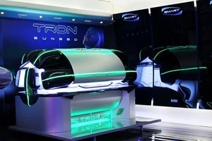 Lettino Abbronzante Tron - Smart Solarium