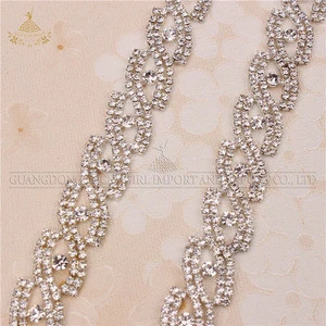 Machine cut  Cup Chain string rope  Crystal  Rhinestones  chain trimming
