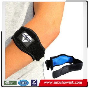 Neoprene tennis elbow brace with compression pad