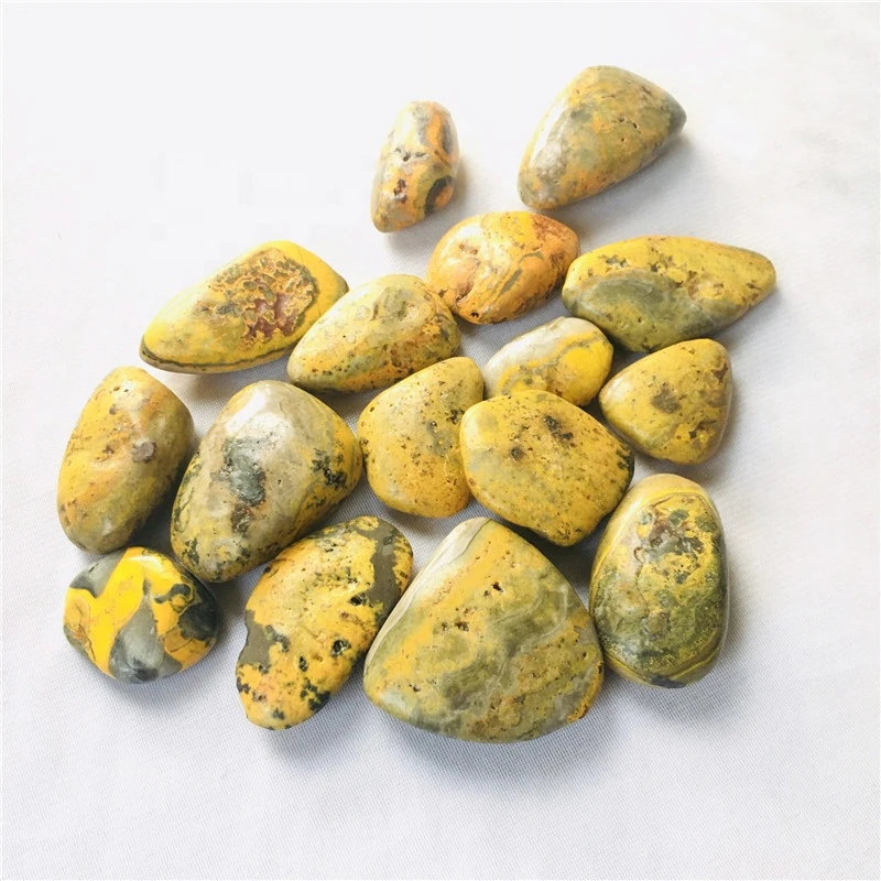 New product Wholesale natural hornet stone quartz crystal bumblebees palm stone for decoration