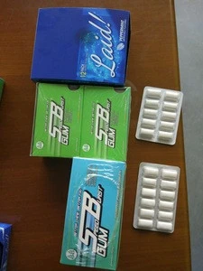 OEM xylitol chewing gum mint flavor with 10 pcs in a blister packing