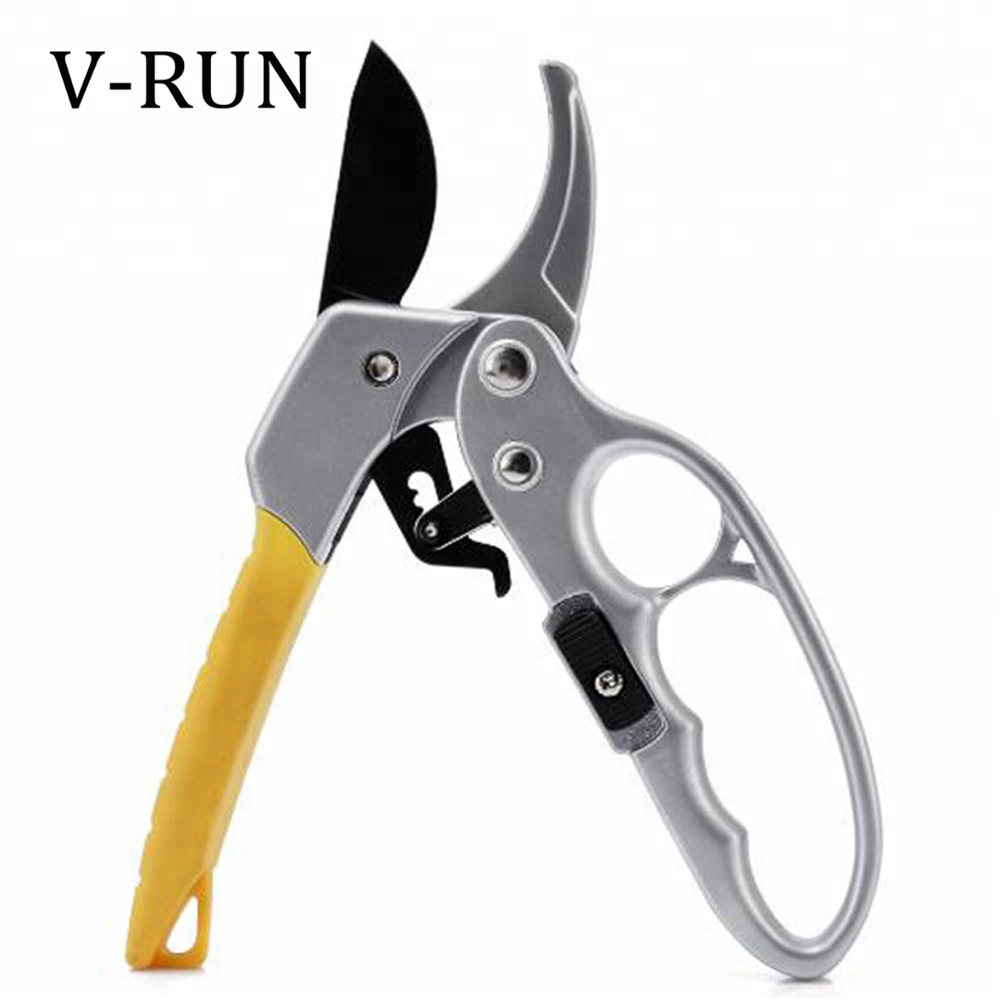 plastic handle garden pruning shear scissors Built-in ratchet pruner tool