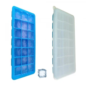 Silicone Ice Cube Trays With Lids, Makes 21 Ice Cube Each