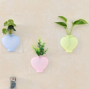Silicone Sticky Vase Reusable Wall-Mounted Flower Holder Removable Hanging Rubber Vase Flower Pot Planter Vase Container