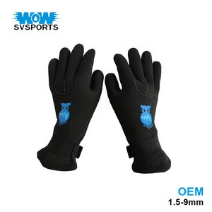 Stock waterproof neoprene scuba diving gloves