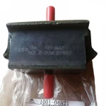superior quality yutong bus parts and yutong bus spare parts of engine mount rubber pad