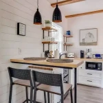 Windproof Earthquake-Proof Pre Fabricates House 2 Bedroom Modern Garden Office Prefab Container House Poland