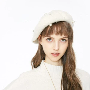 Wool Women Winter berets Luxury pearl rivet Vintage Cashmere Female Warm Vogue beret Hats Girls Flat cap beret for women