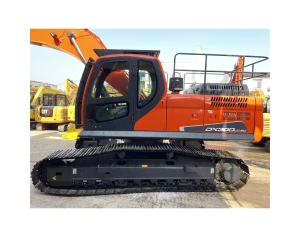 2nd Hand Used Excavator Doosan DX300 for Building/Agriculture/Construction