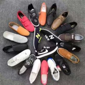 Surplus shoe sneakers in stock competitive price with premium quality