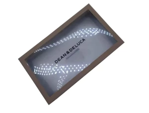 Transparent plastic packaging box can be customized in size and pattern, which is convenient for beautiful boxes