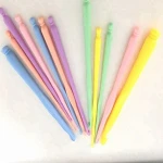 2.5mm - 5mm needlework plastic crochet hooks