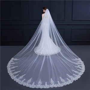 Factory price fashions Long Wedding Veils Applique Flowers ivory lace trim bridal veil