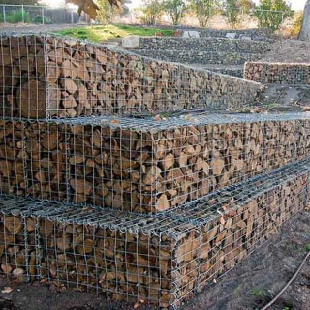 Factory Prices 2x1x1 Welded Wire Mesh Gabion Basket Retaining Wall