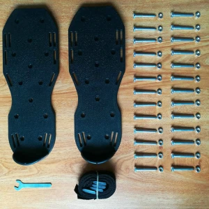 Heavy Duty Lawn Aerator Shoes Grass Aeration Shoes Plastic buckles 8straps