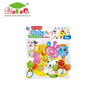 high quality educational plastic baby toy wrist rattle with EN71