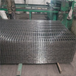 hot dipped galvanized  1.5x1.5 welded welding iron wire mesh fence