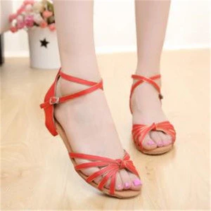 Hot-selling Comfortable girl Cuban Heel dance shoes Ballroom Latin Children Dancing Shoe CC455