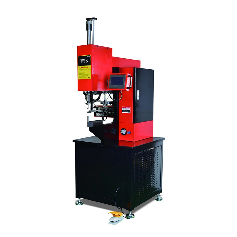 Hydraulic riveting machine with automatic feeding device and touch screen