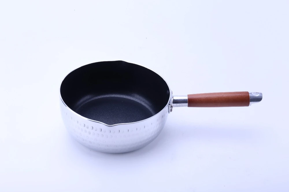 Japanese 18cm 304 stainless steel forged non-stick sauce pan milk pan deep fry pan with bakelite handle and Spout