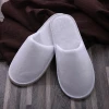 Low MOQ High Quality Coral Fleece White Closed Toe Fluffy Hotel Disposable Slippers