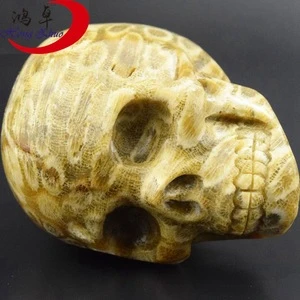 natural wood grain stone quartz crystal carving skull/fengshui products from China/crystal reiki craft