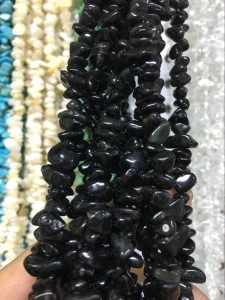 Online hot selling gemstone strand crushed dark blue sandstone stone beads for jewelry making
