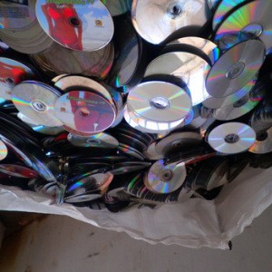 PC CD / DVD METALIZED AND CLEAR SCRAP
