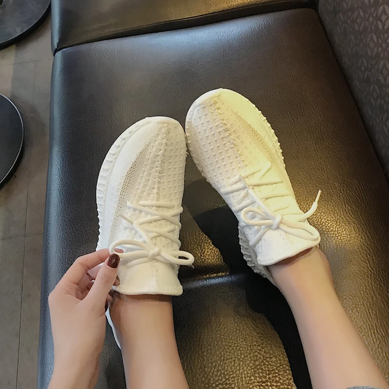 Spring Summer Women Casual Shoes Fashion Breathable Hollow Lace-Up Women Sneakers