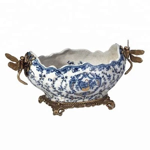 Western style ceramic vase design crafts for home decoration