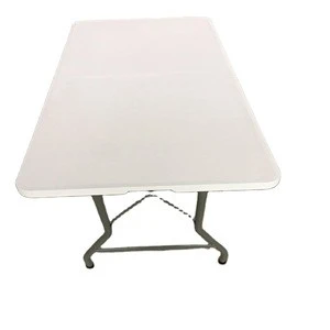 Wholesale customized good quality FOLDING IN HALF TABLE 152CM HDPE OUTDOOR MEETTING TABLE